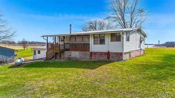 $225,000 | 19940 Monroe Road 214, Holliday, MO 65258