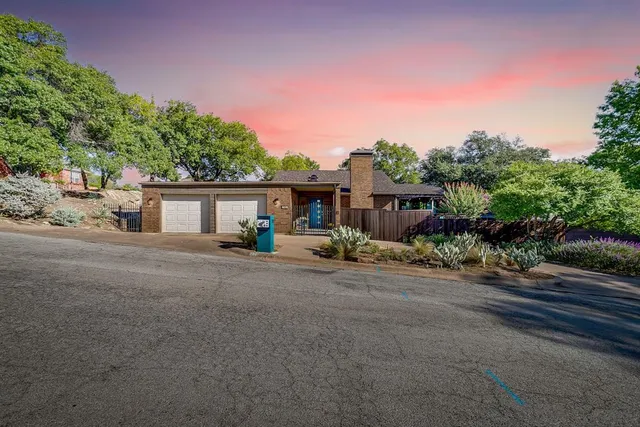 $380,000 | 701 Terrace Drive, Weatherford, TX 76086