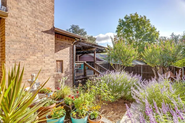 $380,000 | 701 Terrace Drive, Weatherford, TX 76086