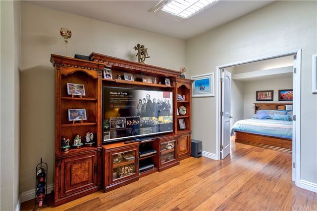 $310,000 | 13580 Cedar Crest Lane, Unit 110J, Seal Beach, CA 90740