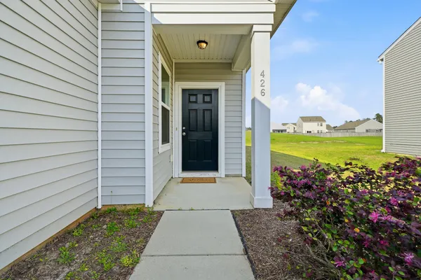 $335,000 | 426 Pender Woods Drive, Summerville, SC 29486