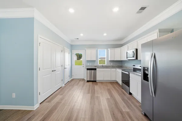 $335,000 | 426 Pender Woods Drive, Summerville, SC 29486