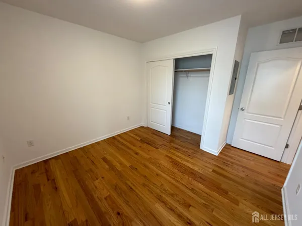 $2,100 | 16 East Kupsch Street, Unit A, Sayreville, NJ 08872