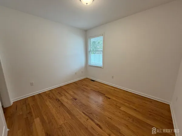 $2,100 | 16 East Kupsch Street, Unit A, Sayreville, NJ 08872