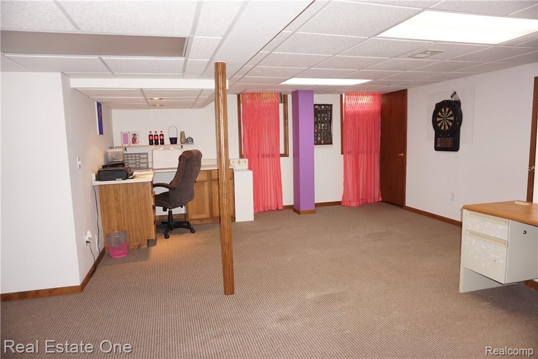 870 Ten Point Drive Rochester, MI 48309 - Photo 22 of 28 DSC05920.JPG