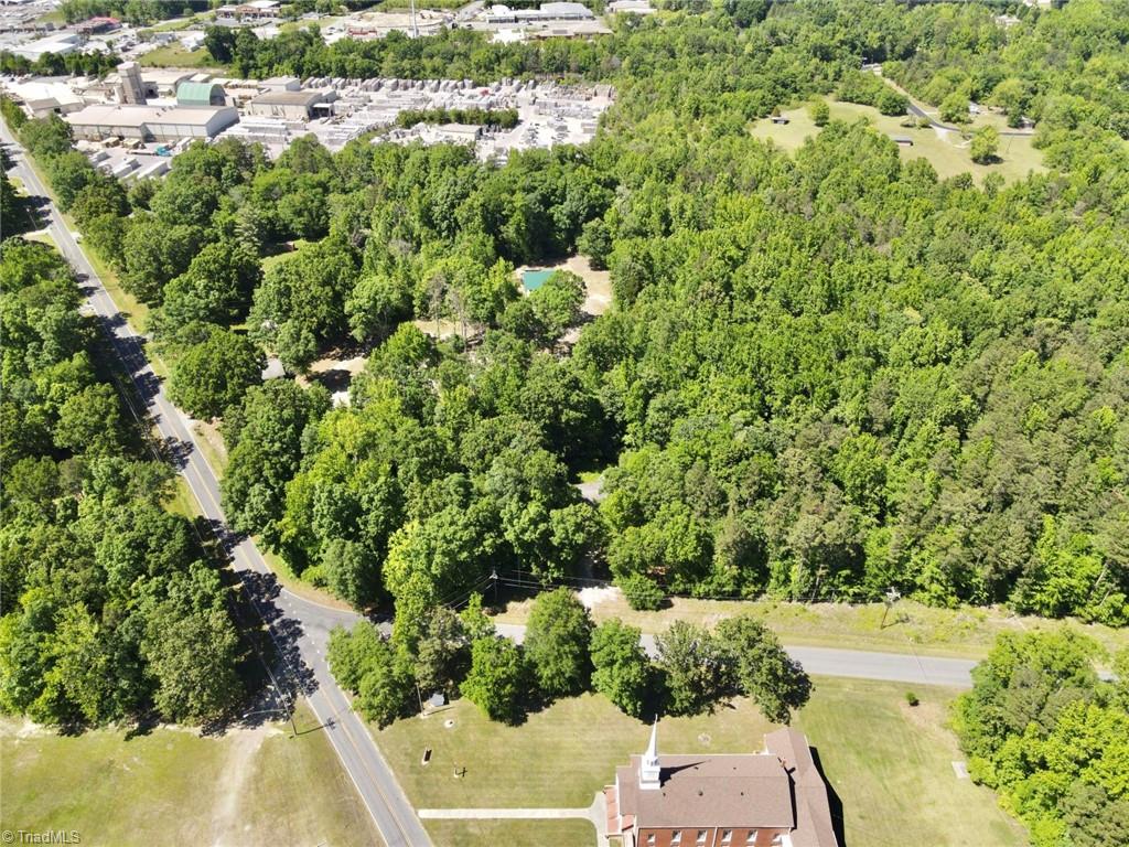 4305 Maness Road Greensboro, NC 27405 - Photo 6 of 6