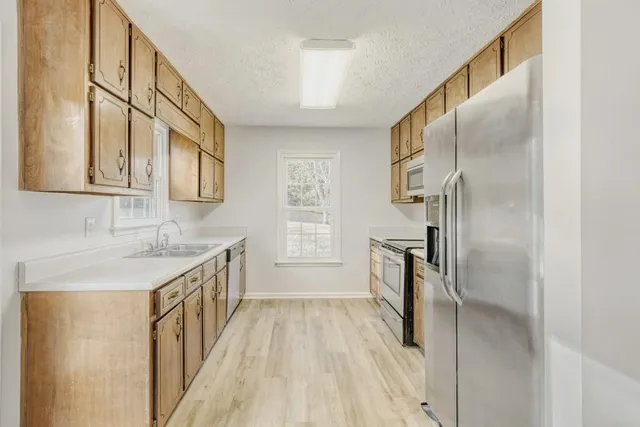 $375,000 | 206 Deergrass Trail, Peachtree City, GA 30269