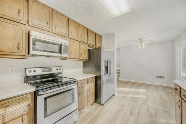 $375,000 | 206 Deergrass Trail, Peachtree City, GA 30269