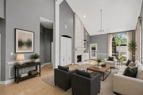 $1,400,000 | 1815 Rue De St Tropez, Austin, TX 78746