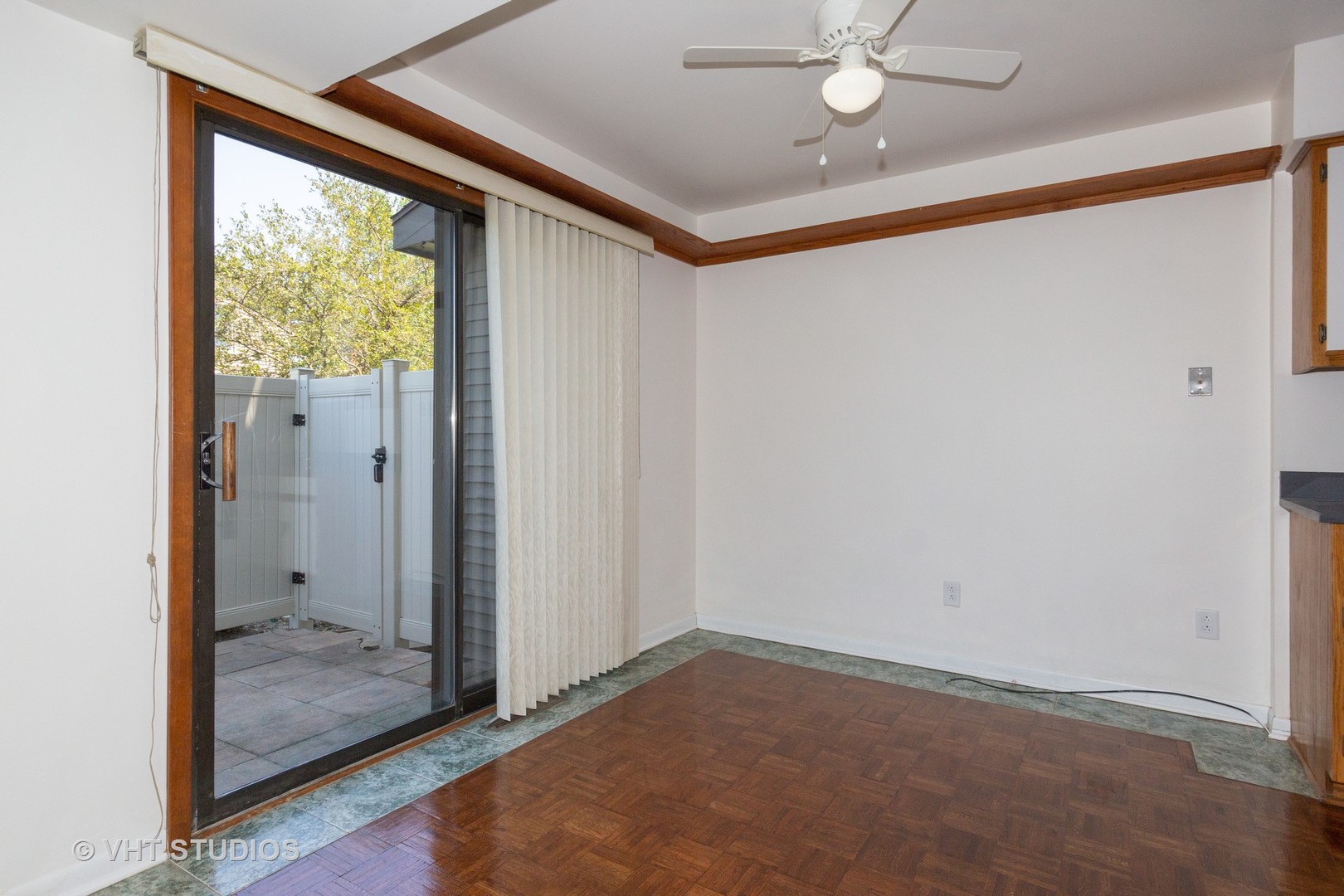 752 Lake Road New Lenox, IL 60451 - Photo 4 of 12