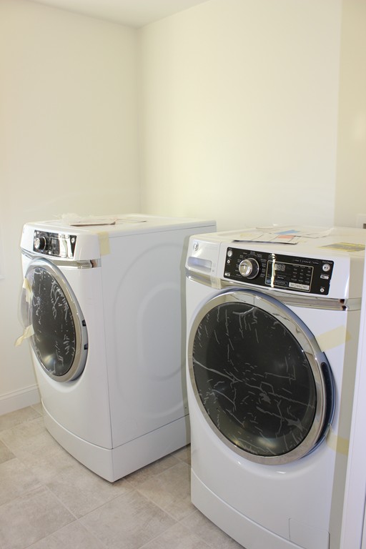 2 Silverbirch Road Billerica, MA 01821 - Photo 18 of 24 a utility room with dryer and washer