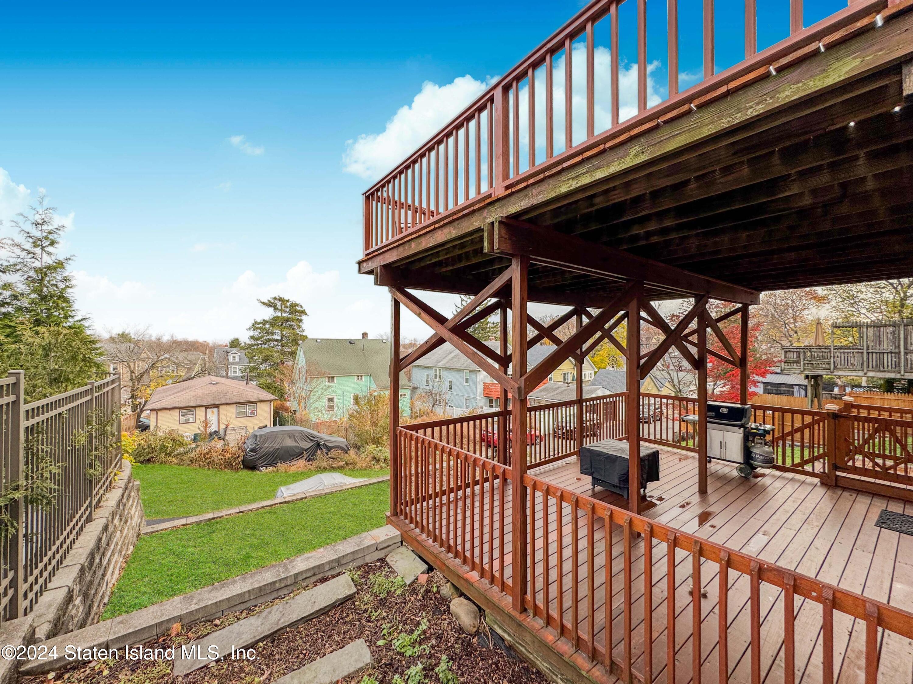 25 Silver Lake Road Staten Island, NY 10301 - Photo 22 of 22 Photo Nov 29 2024, 8 27 49 AM