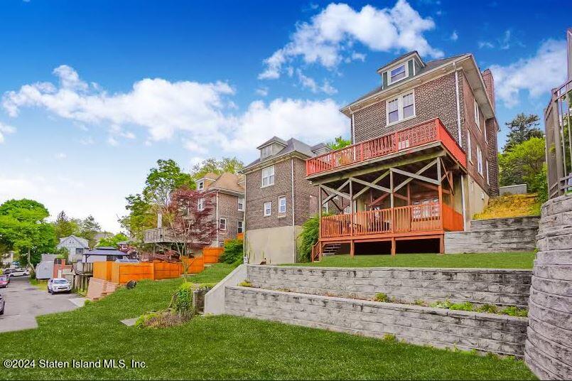 25 Silver Lake Road Staten Island, NY 10301 - Photo 5 of 22 25silver lake 2