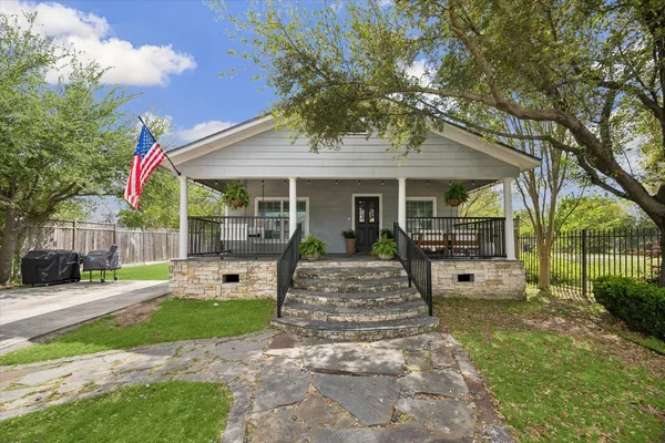 $2,100 | 1410 East 32nd 1/2 Street, Houston, TX 77022