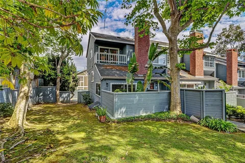 $1,199,000 | 1917 Nelson Avenue, Unit E, Redondo Beach, CA 90278