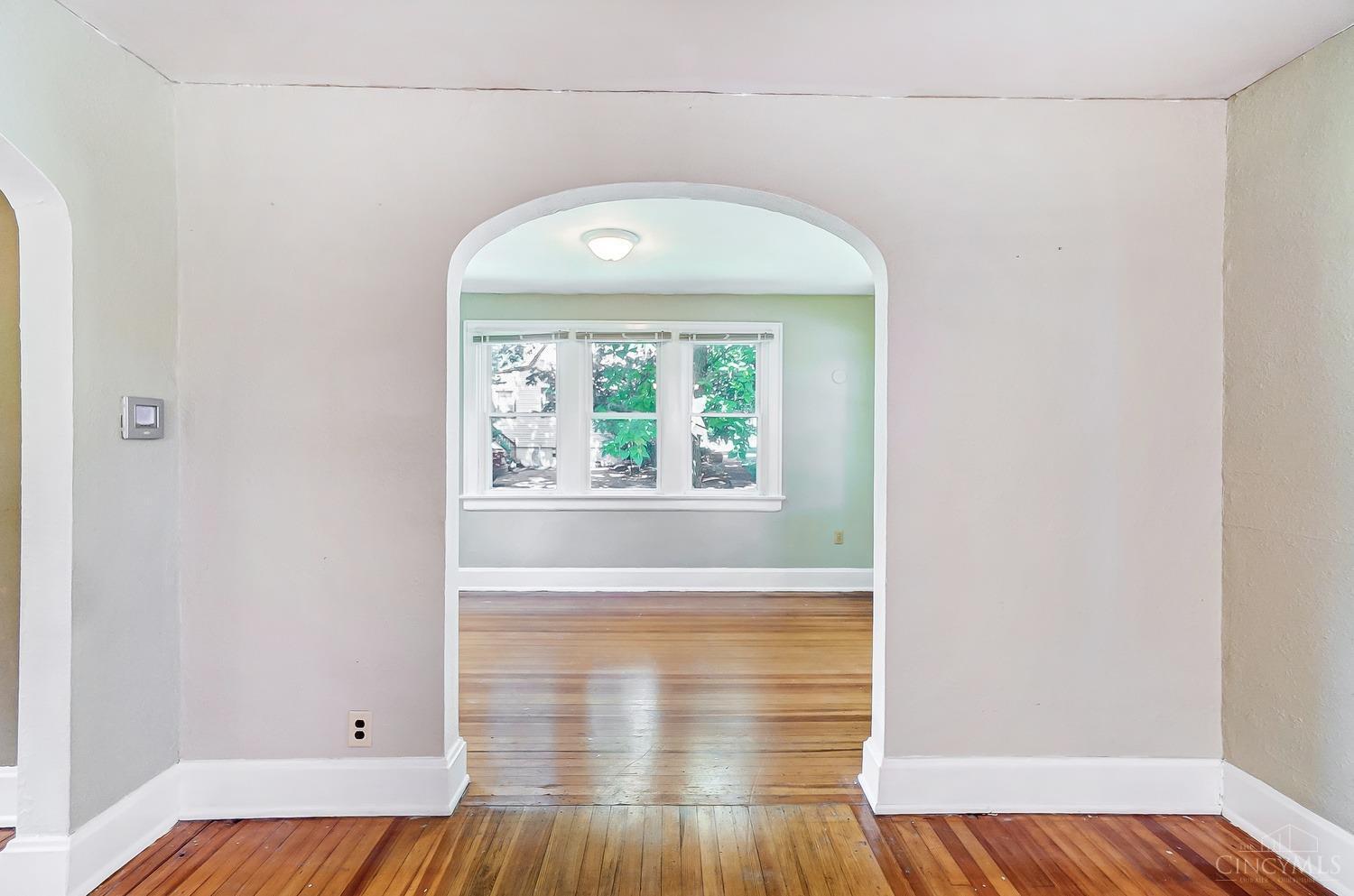 525 Fleming Road Cincinnati, OH 45231 - Photo 9 of 50