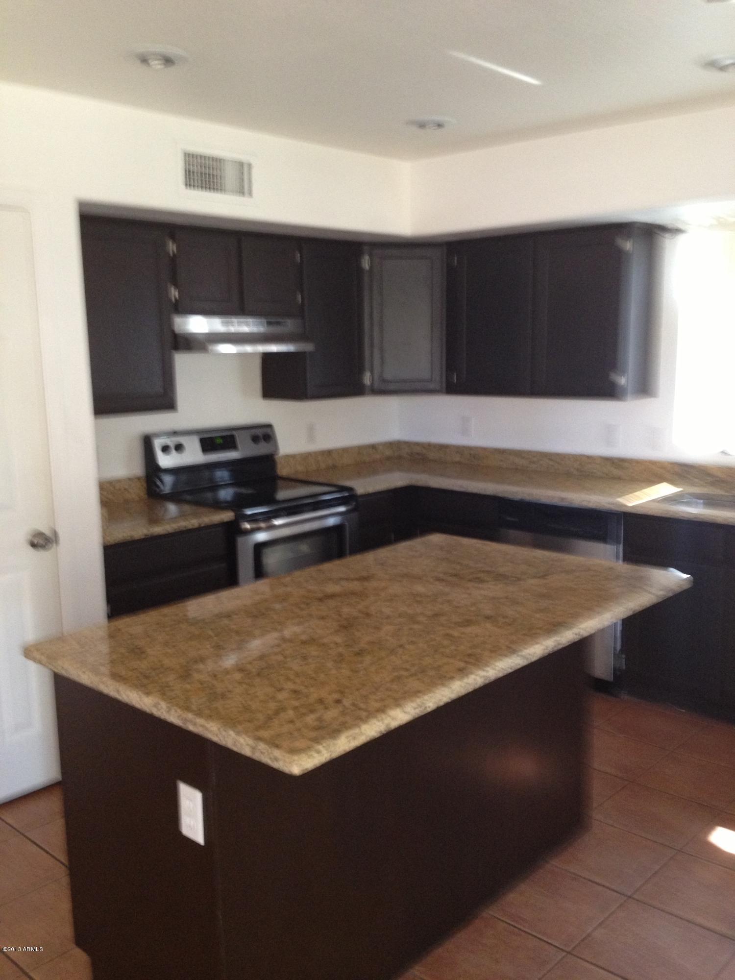 7674 West Boca Raton Road Peoria, AZ 85381 - Photo 7 of 10 boca raton 005