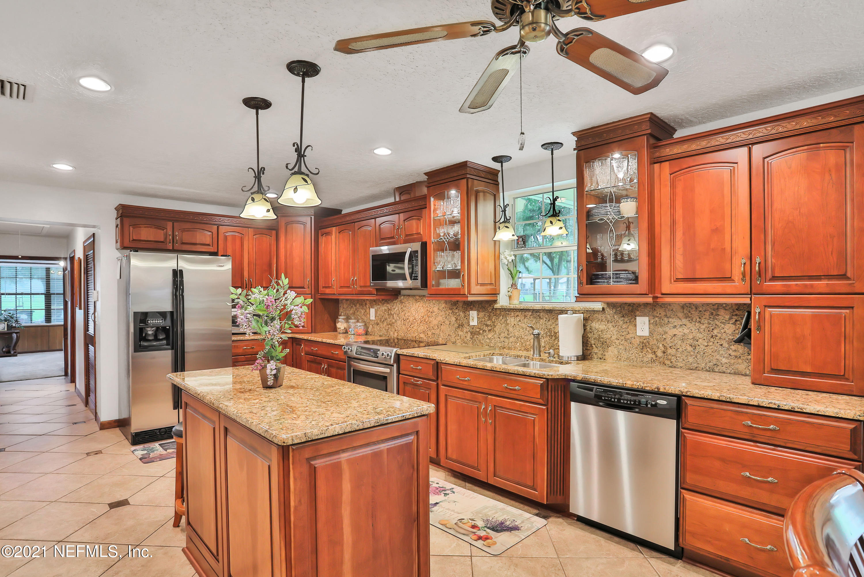 3540 Jones Road Jacksonville, FL 32220 - Photo 11 of 40 Kitchen