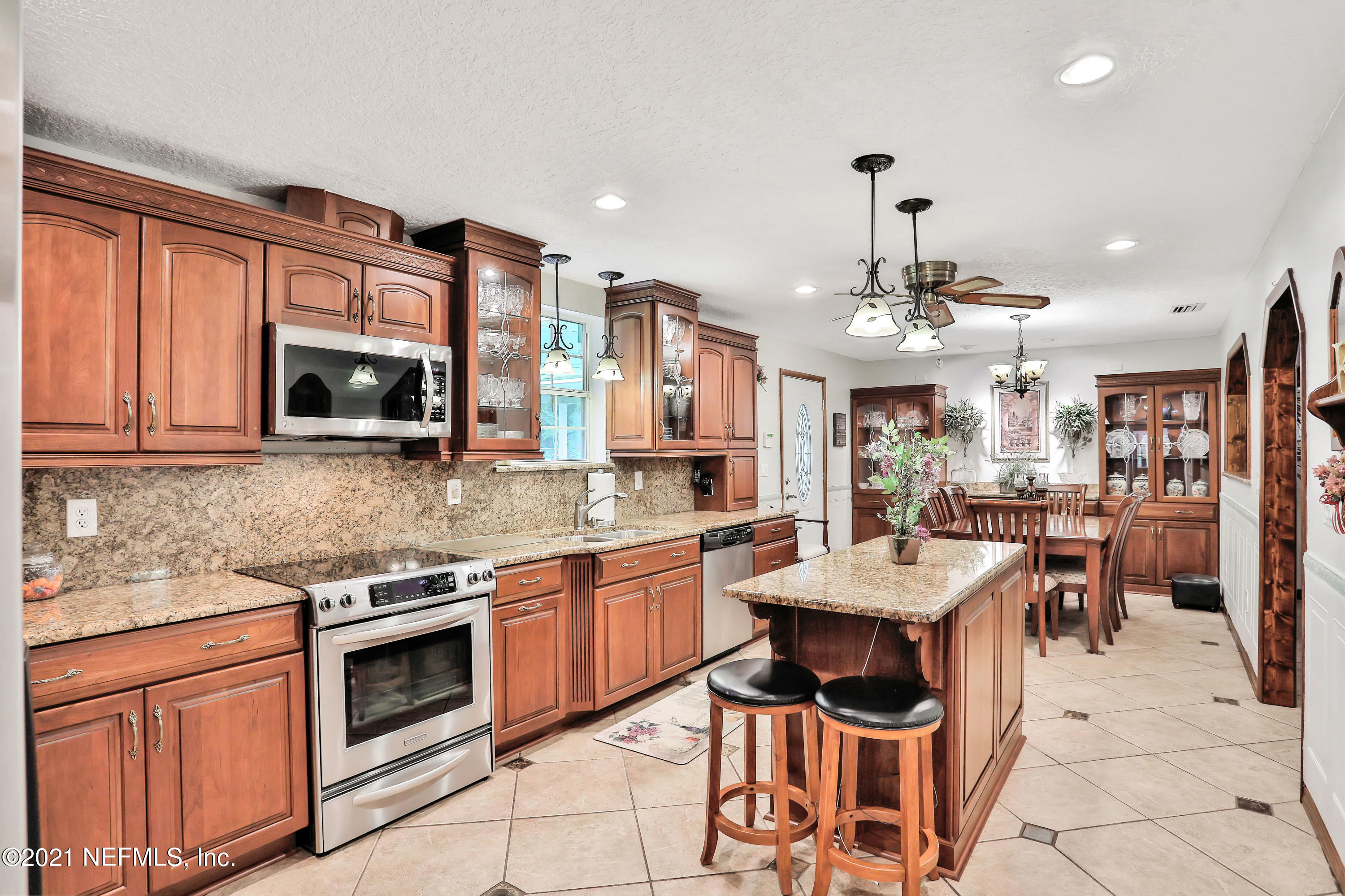3540 Jones Road Jacksonville, FL 32220 - Photo 12 of 40 Kitchen