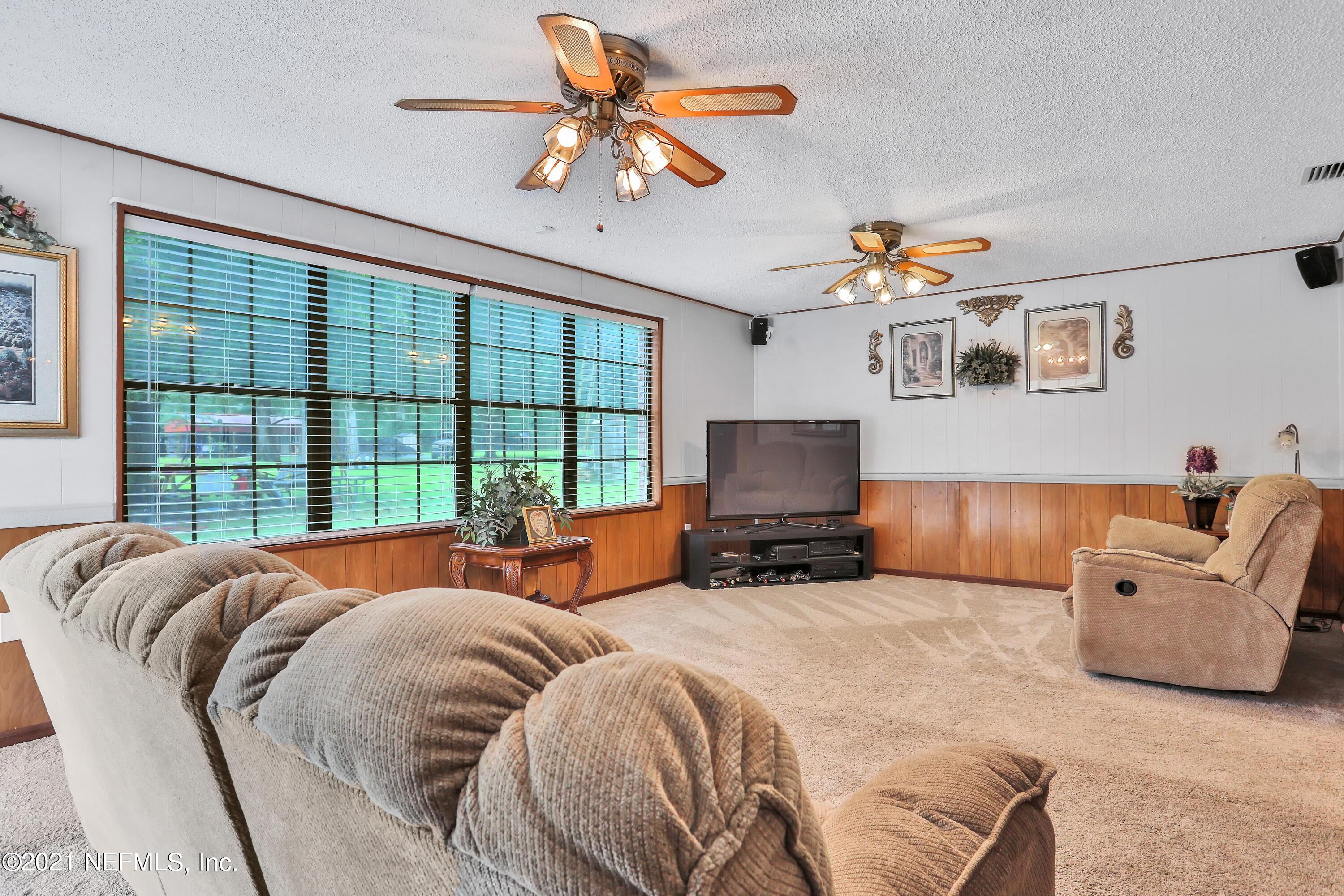 3540 Jones Road Jacksonville, FL 32220 - Photo 28 of 40 Family Room