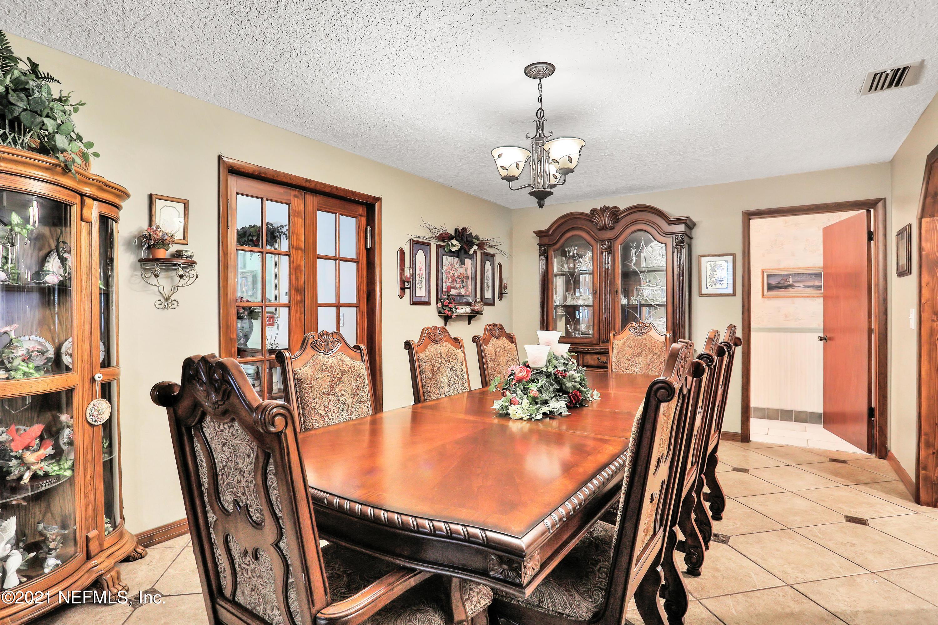 3540 Jones Road Jacksonville, FL 32220 - Photo 9 of 40 Formal Dining