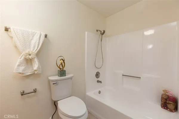 $1,049,000 | 13757 Eisenhower Avenue, Poway, CA 92064