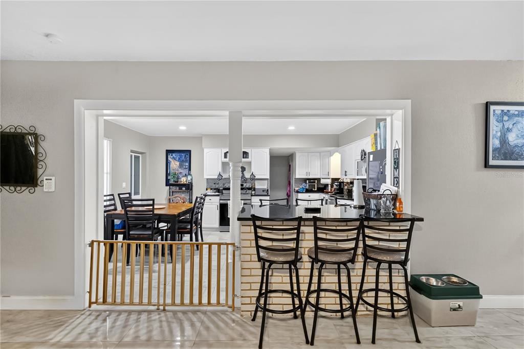 9727 Bear Lake Road Apopka, FL 32703 - Photo 10 of 28