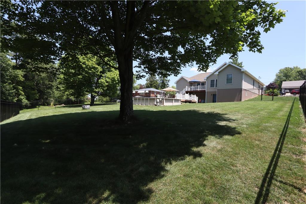208 Howard Road Sewickley, PA 15143 - Photo 5 of 17 Peaceful...