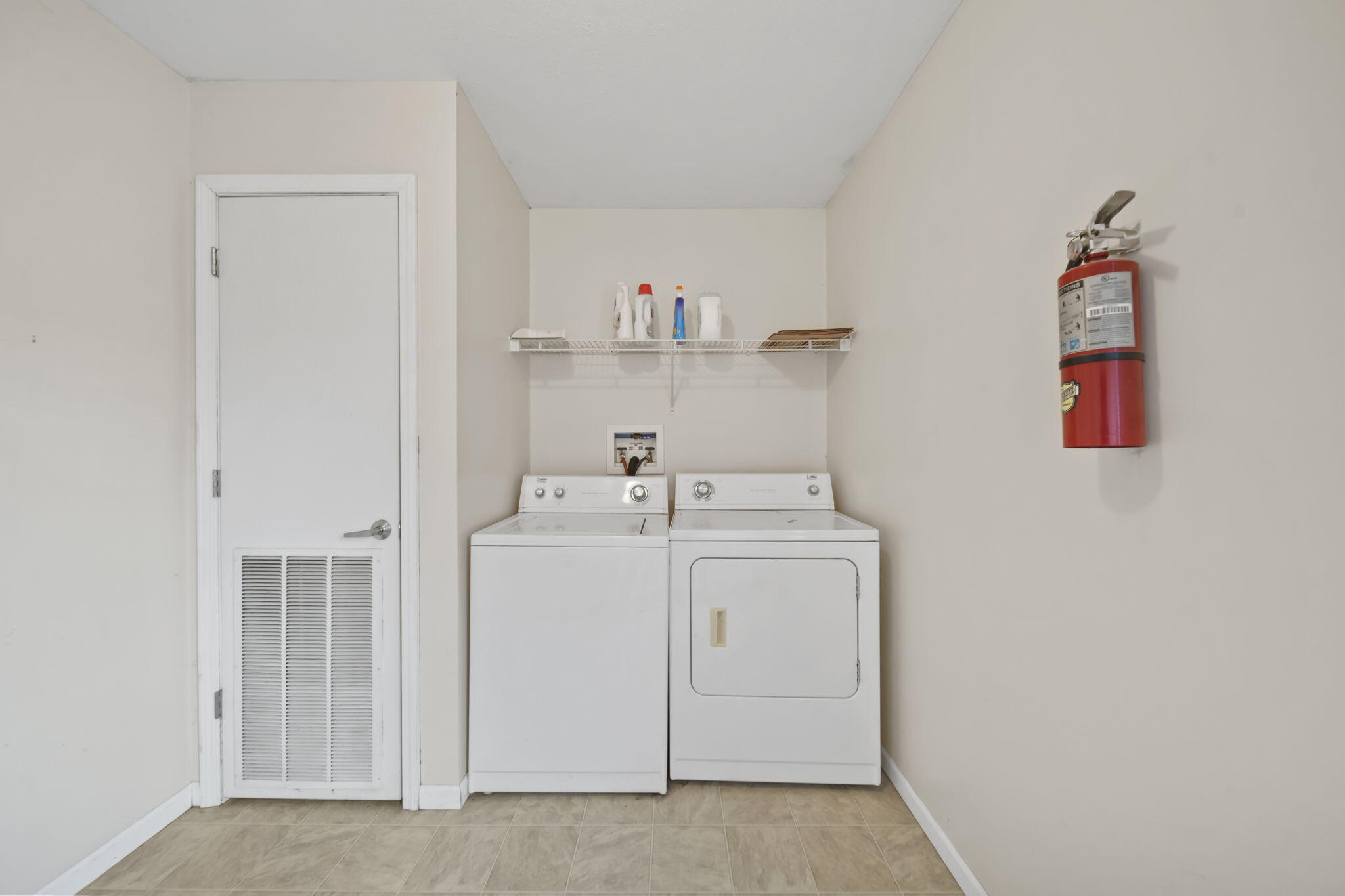 6655 Jackson Road, Unit 722 Ann Arbor, MI 48103 - Photo 12 of 35 12-web-or-mls-DSC03124