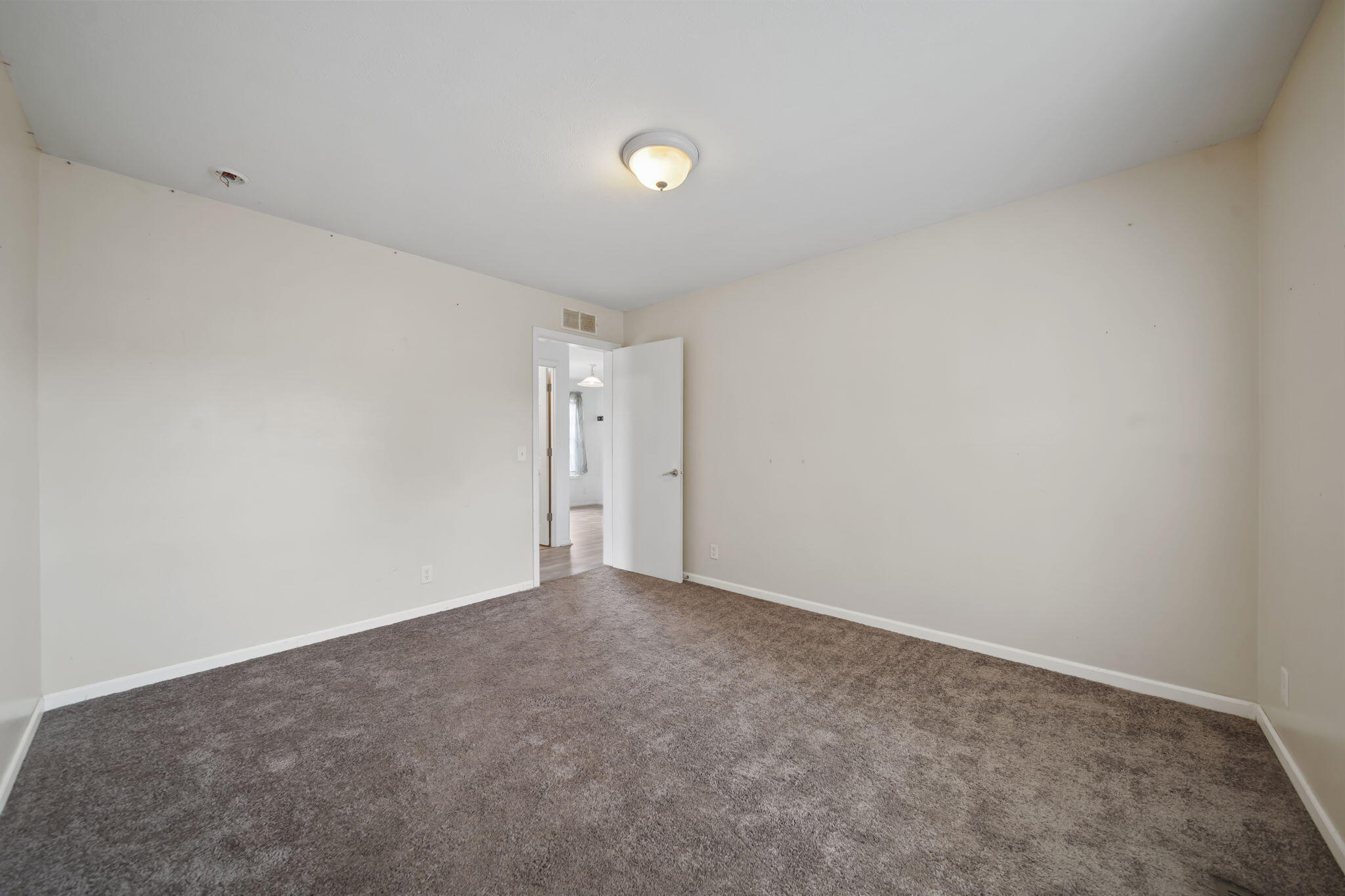 6655 Jackson Road, Unit 722 Ann Arbor, MI 48103 - Photo 14 of 35 14-web-or-mls-DSC03135