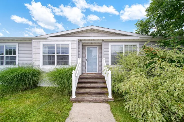 $60,000 | 6655 Jackson Road, Unit 722, Ann Arbor, MI 48103