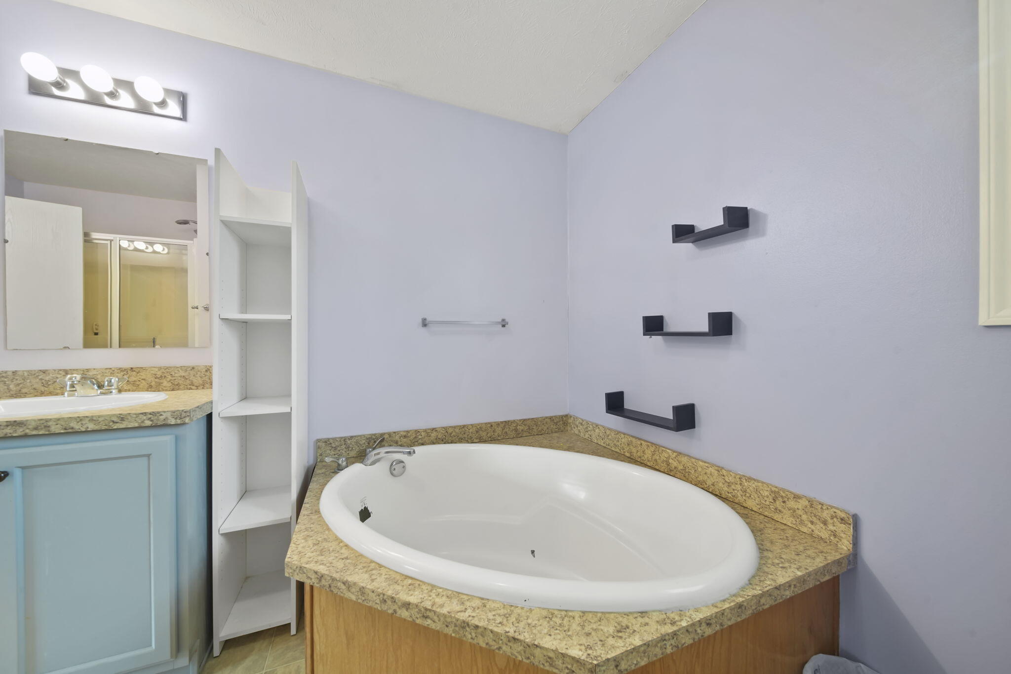 6655 Jackson Road, Unit 722 Ann Arbor, MI 48103 - Photo 22 of 35 22-web-or-mls-DSC03188