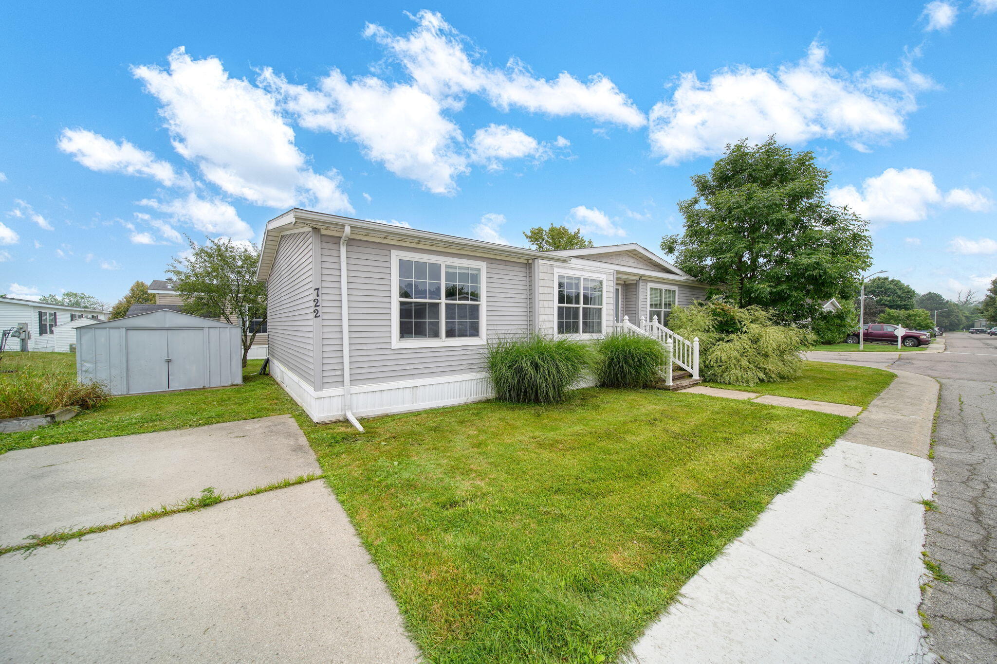 6655 Jackson Road, Unit 722 Ann Arbor, MI 48103 - Photo 24 of 35 25-web-or-mls-DSC03061_HDR