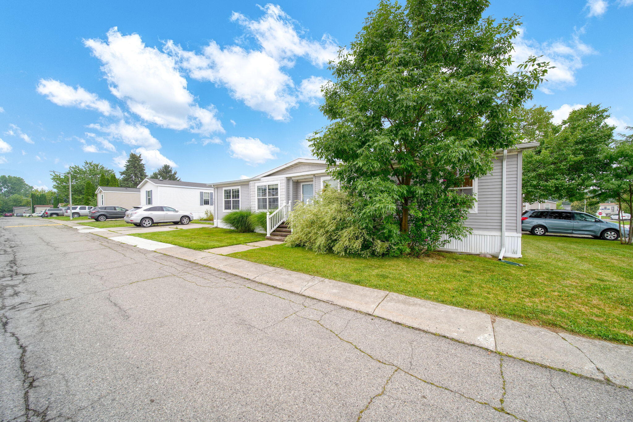 6655 Jackson Road, Unit 722 Ann Arbor, MI 48103 - Photo 25 of 35 26-web-or-mls-DSC03021_HDR