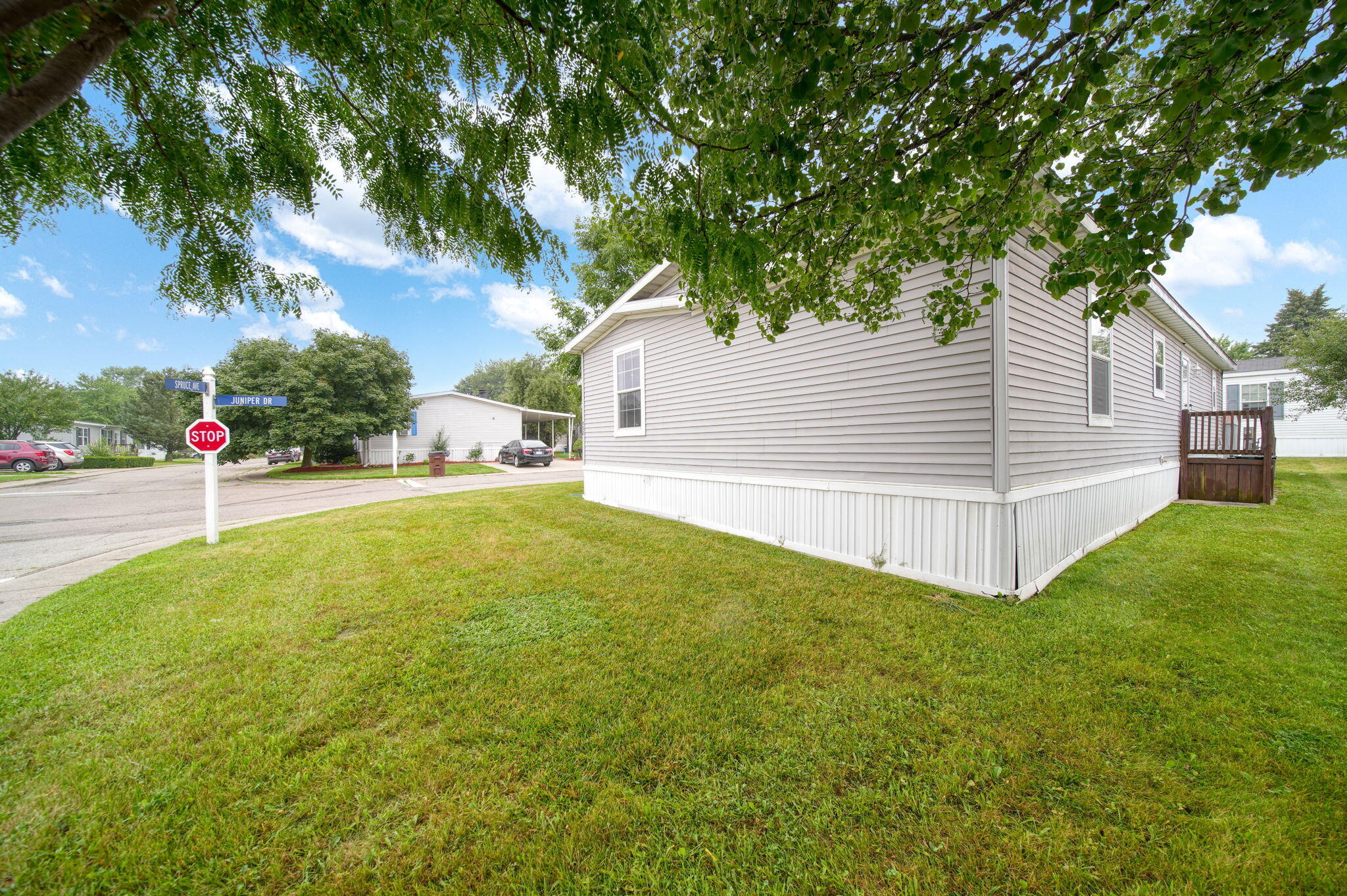 6655 Jackson Road, Unit 722 Ann Arbor, MI 48103 - Photo 27 of 35 28-web-or-mls-DSC03031_HDR