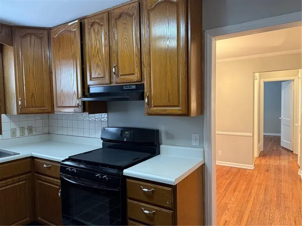 $185,000 | 1403 West 27th Terrace South, Independence, MO 64052