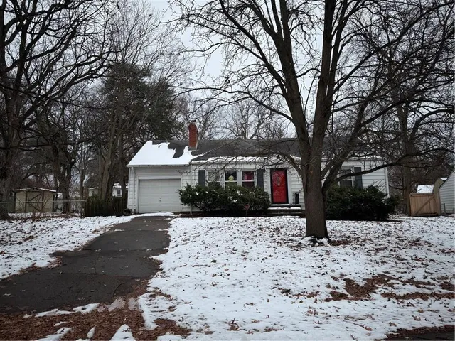 $190,000 | 1403 West 27th Terrace South, Independence, MO 64052