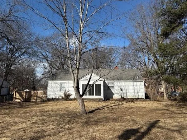 $185,000 | 1403 West 27th Terrace South, Independence, MO 64052