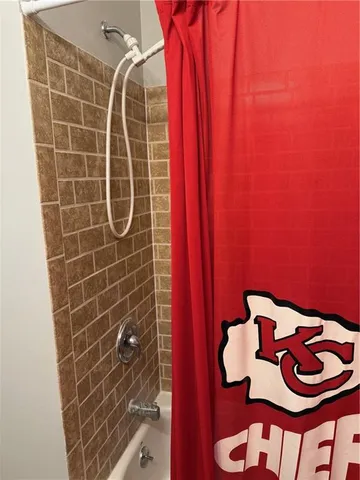 $190,000 | 1403 West 27th Terrace South, Independence, MO 64052