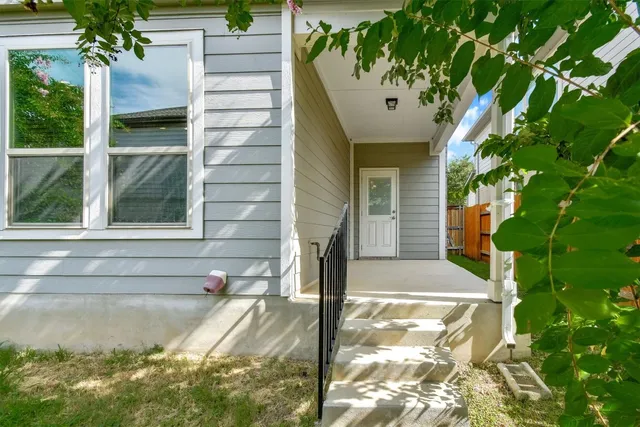 $2,600 | 9111 Gage Drive, Austin, TX 78717