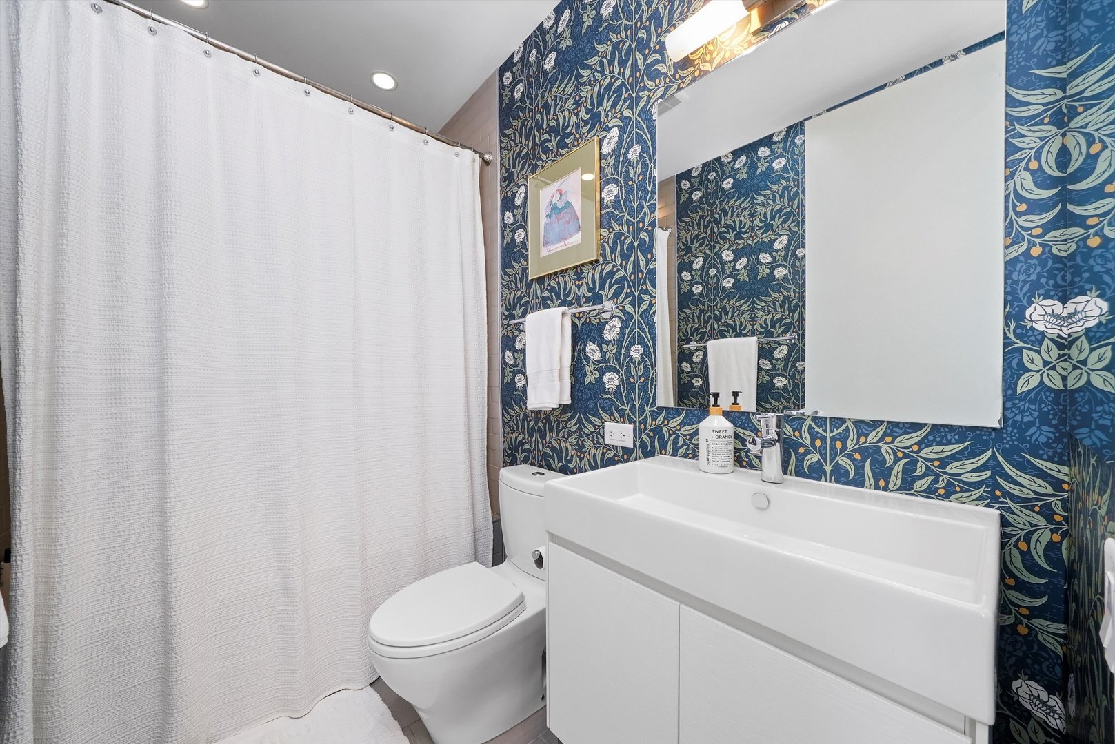 459 West Hobbie Street Chicago, IL 60610 - Photo 30 of 47 a bathroom with a sink toilet and shower