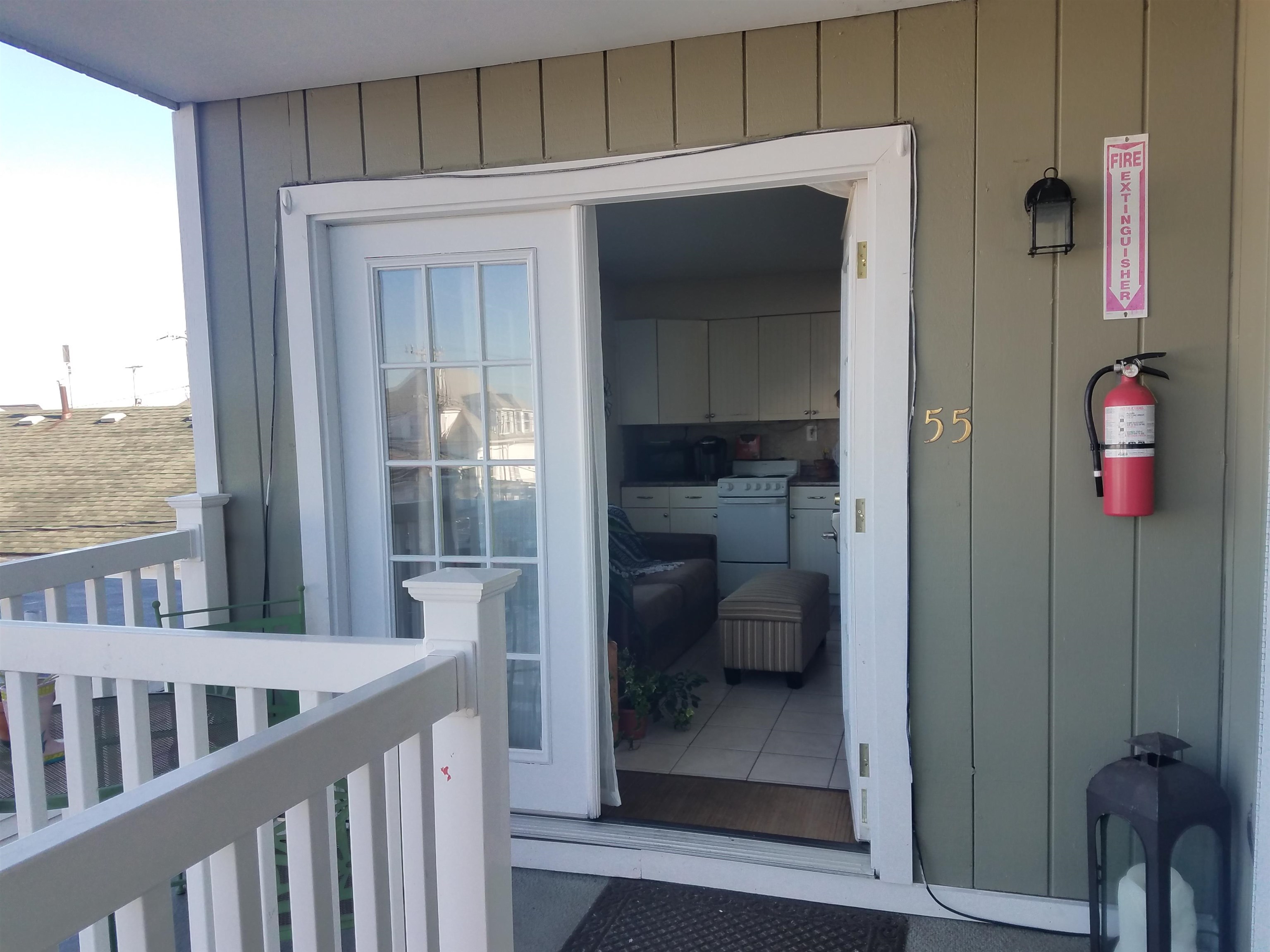 12 G Street Hampton, NH 03842 - Photo 2 of 15