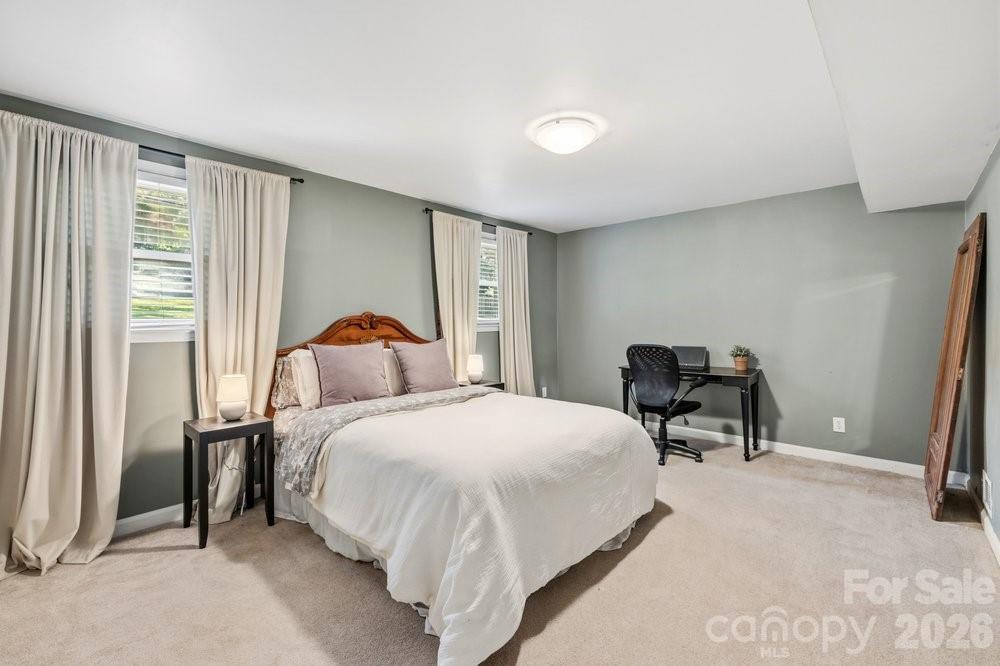 3019 Goneaway Road Charlotte, NC 28210 - Photo 18 of 25 Gallery Image 18