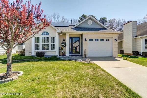 $447,500 | 1671 Lacebark Court, Toms River, NJ 08755