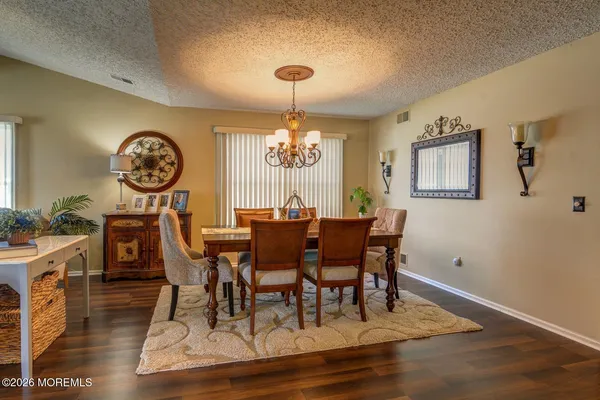 $447,500 | 1671 Lacebark Court, Toms River, NJ 08755