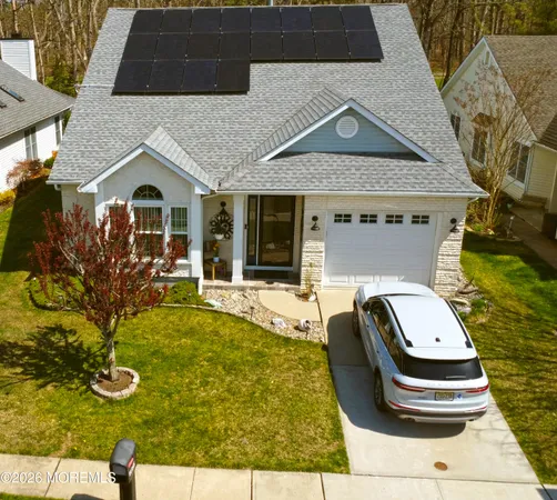 $447,500 | 1671 Lacebark Court, Toms River, NJ 08755