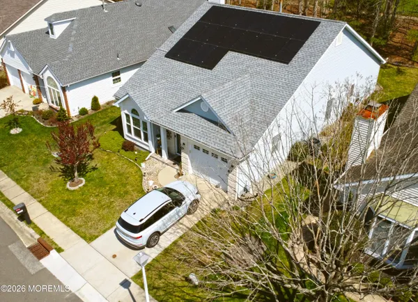 $447,500 | 1671 Lacebark Court, Toms River, NJ 08755