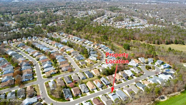 $447,500 | 1671 Lacebark Court, Toms River, NJ 08755