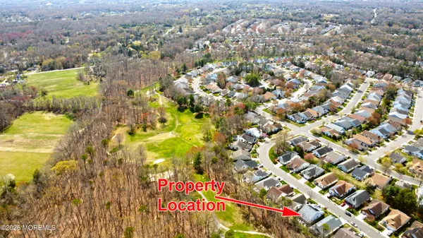 $447,500 | 1671 Lacebark Court, Toms River, NJ 08755