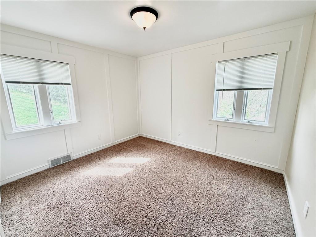211 Lesnett Road Pittsburgh, PA 15241 - Photo 26 of 37